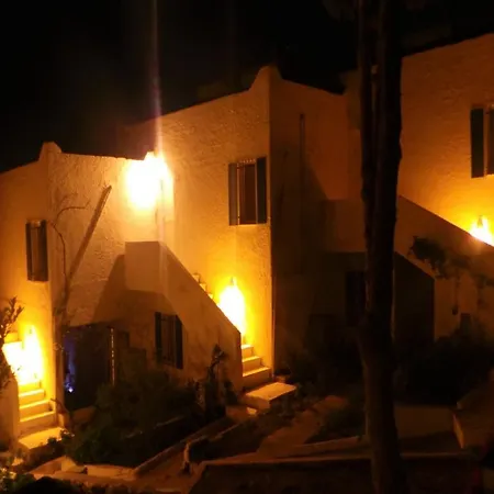 Sunset Mavi בית נופש טורגוטריס